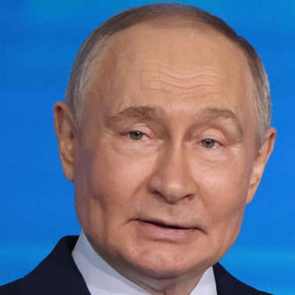 Poutine propose un gel de la ligne de front en Ukraine : vers une paix figée ?