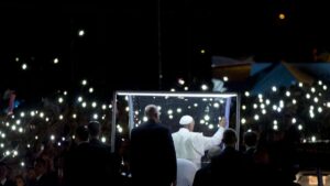 Une mort pleine de sens : François s’éteint à l’instant…