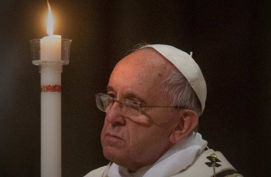 Le pape François sera-t-il un jour canonisé ?
