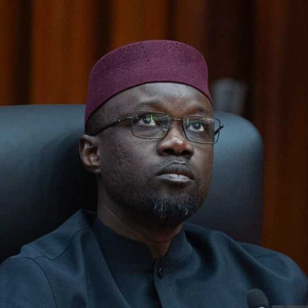 Ousmane Sonko face à un hémicycle divisé : dialogue ou blocage ?