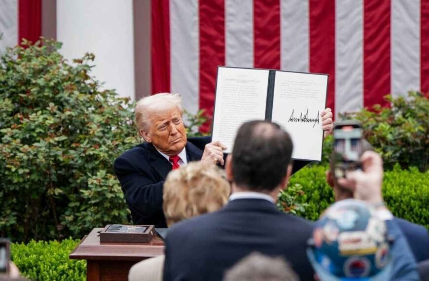 Sous pression tarifaire, les dirigeants du monde défilent à Washington