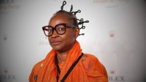 Koyo Kouoh, une Visionnaire de l’Art Africain qui a Marqué…