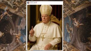 À quelques jours du conclave, Trump se met en scène…
