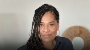 Pourquoi l’UE sanctionne Nathalie Yamb pour ses liens avec Wagner