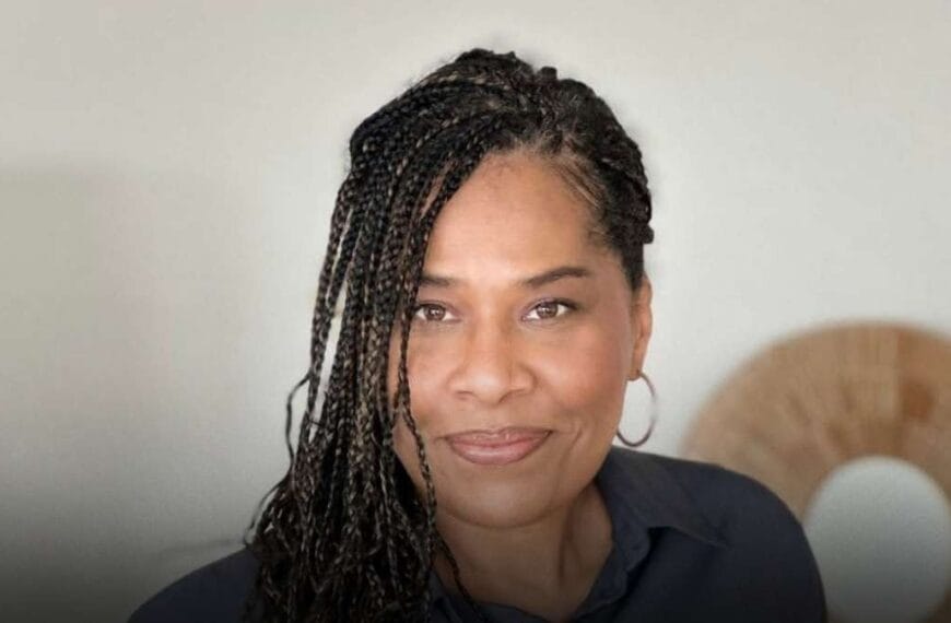 Pourquoi l’UE sanctionne Nathalie Yamb pour ses liens avec Wagner