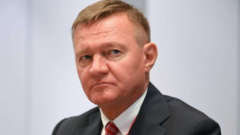 Mort de Roman Starovoït, quelques heures après son limogeage par le Kremlin