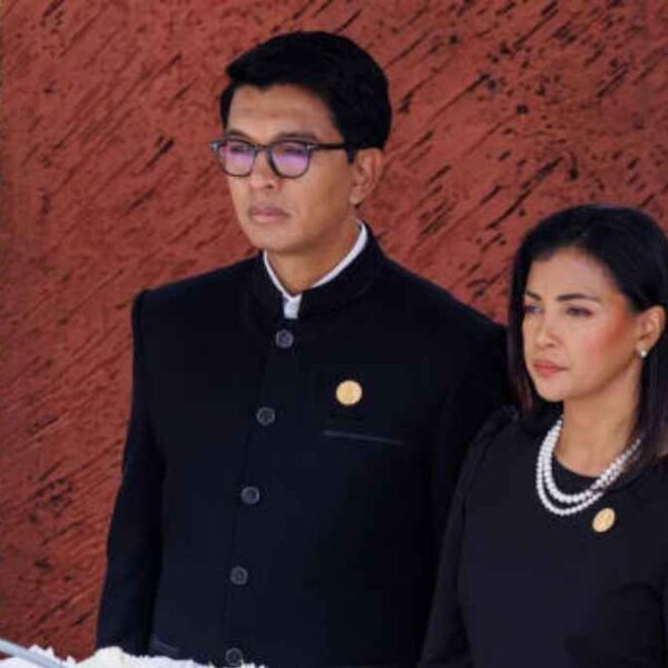 Quinze ans après sa suspension, Madagascar prend la présidence de la SADC