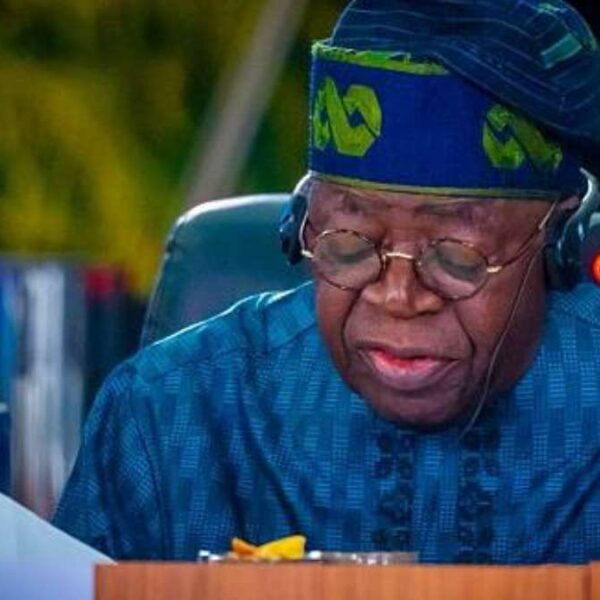 Nigeria : la Chine s’engage à investir 20 milliards de dollars pour booster l’industrialisation