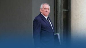 Bayrou dramatise avant le 8 septembre “la vie de la nation en jeu”