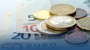 L’euro recule après la démission du Premier ministre français Sébastien Lecornu