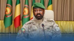 Paris conseille aux Français de quitter le Mali