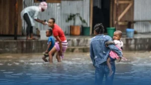 Madagascar : le cyclone Gezani frappe Toamasina, au moins 38 morts 8 Madagascar : le cyclone Gezani frappe Toamasina, au moins 38 morts