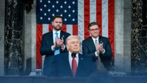 Tarifs annulés, Iran menacé, Ukraine promise : Trump transforme l’état de l’Union en meeting de combat