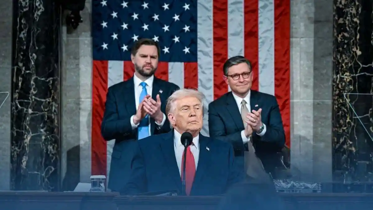 Tarifs annulés, Iran menacé, Ukraine promise Trump transforme l’état de l’Union en meeting de combat