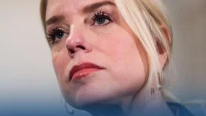 Au cœur du pouvoir, Trump remanie la justice et écarte Pam Bondi