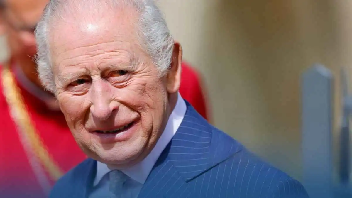 Charles III face à l’héritage d’Elizabeth II, un centenaire entre mémoire et transmission