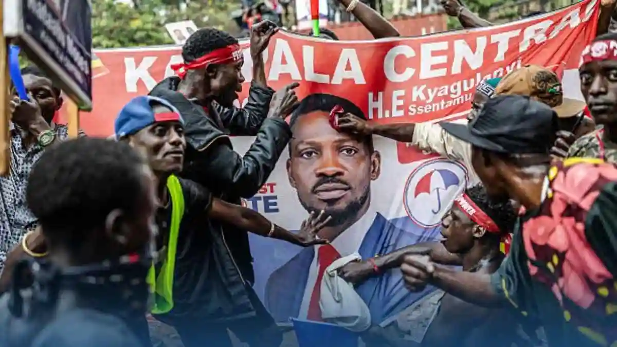 De la scène aux urnes l’ascension politique de Bobi Wine
