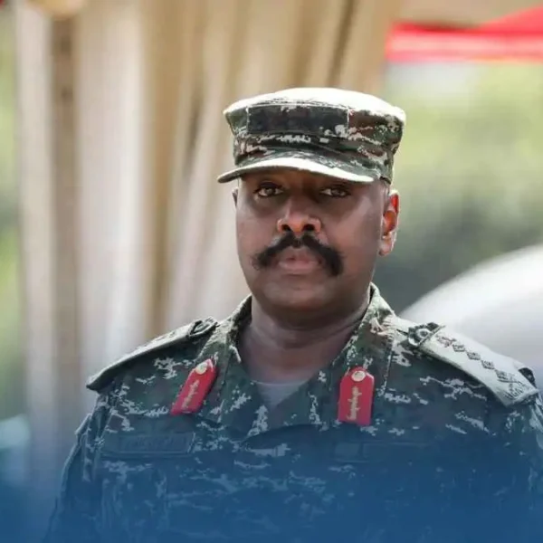 Ouganda Muhoozi Kainerugaba relance ses menaces contre l’Iran