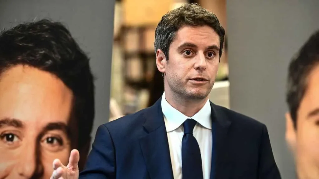 Comment Gabriel Attal a orchestré une candidature présentée comme spontanée