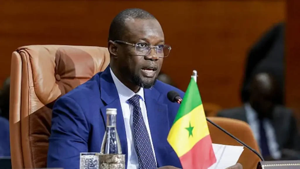 Ousmane Sonko accuse l’Occident de vouloir « imposer l’homosexualité » au Sénégal