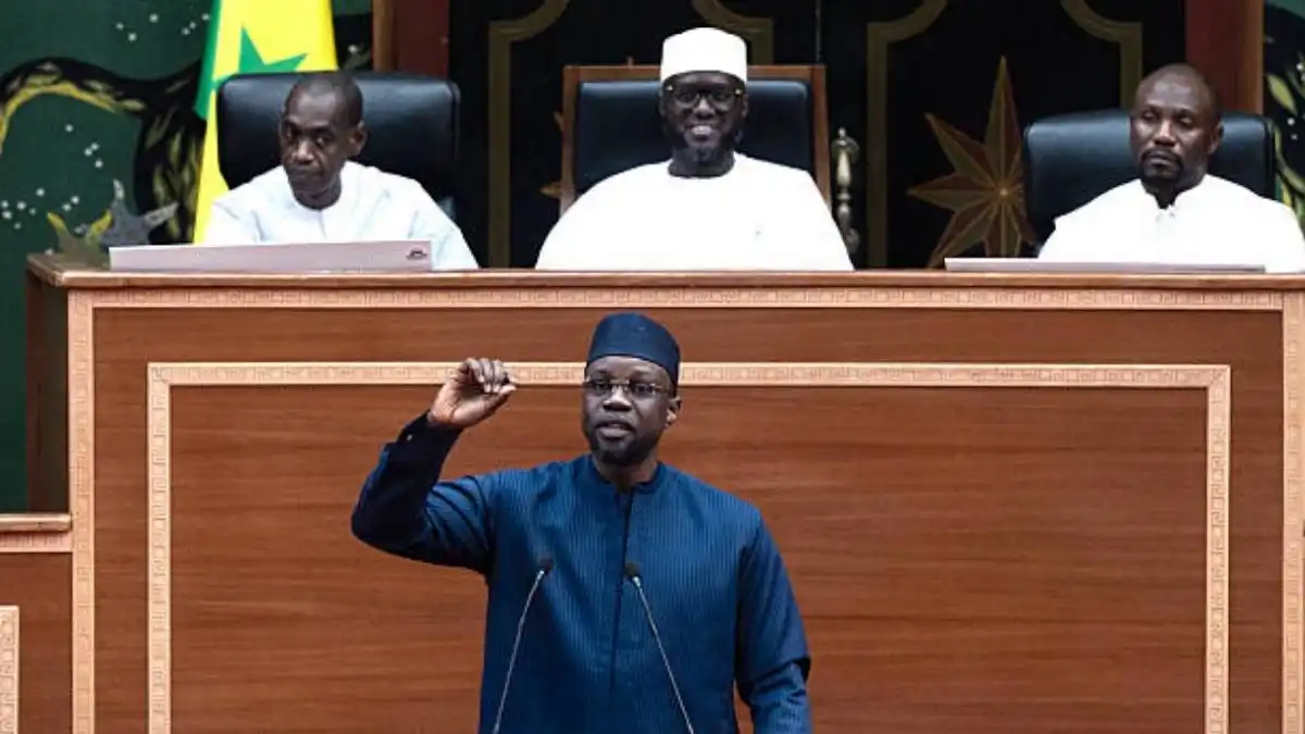 Ousmane Sonko vers l’Assemblée le pouvoir sénégalais bascule dans une nouvelle guerre interne