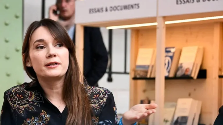 La France ordonne l’expulsion de Xenia Fedorova, accusée de relayer la propagande russe