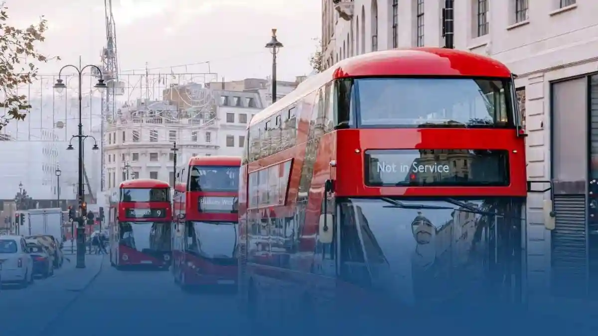 À Londres, la canicule pousse 1 500 chauffeurs de bus à la grève