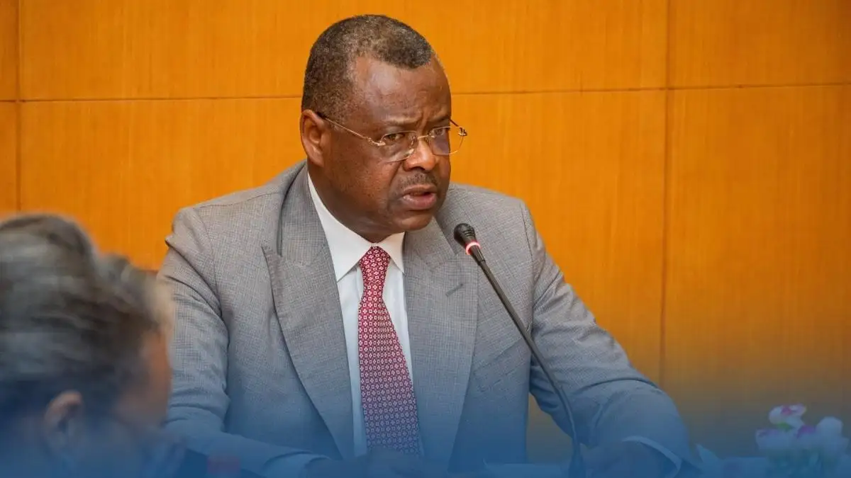 Congo Josué Rodrigue Ngouonimba veut rendre les vols vers la Likouala plus accessibles
