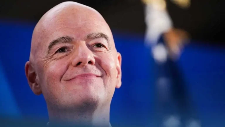 Face à la fronde mondiale, Gianni Infantino abandonne son projet d’ouvrir la FIFA aux investisseurs privés