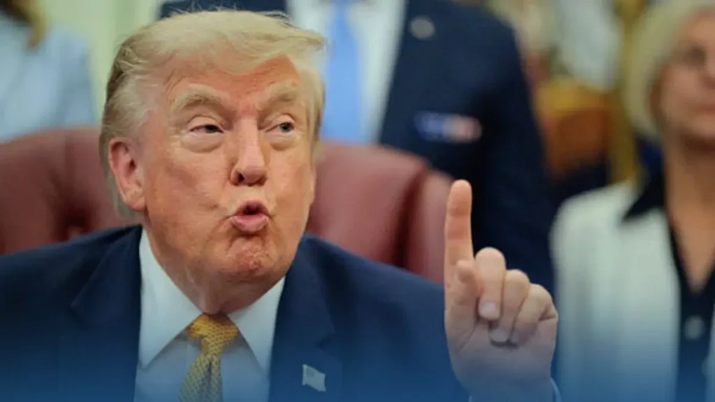 Donald Trump pose un ultimatum à l’Iran sur le détroit d’Ormuz