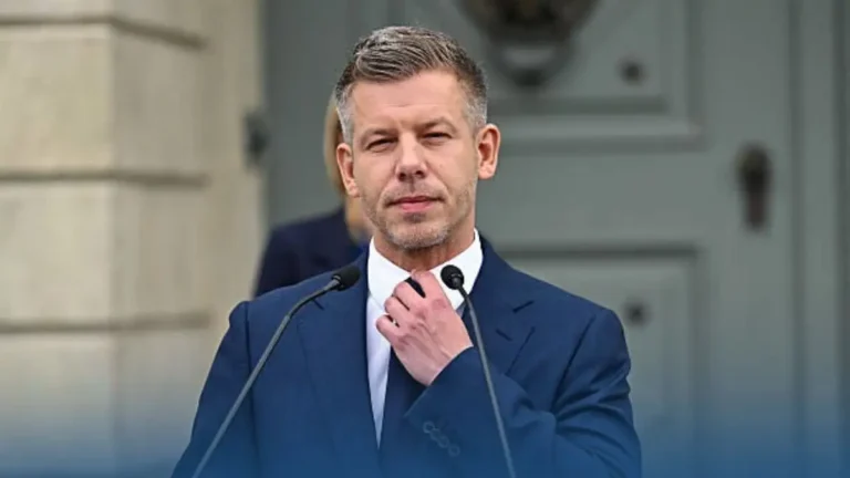 Hongrie Péter Magyar lance l’opération « Feu purificateur » contre le système Orbán