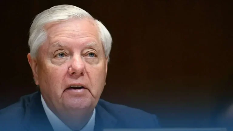Lindsey Graham, influent allié de Donald Trump, meurt à 71 ans