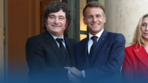 À Paris, Macron et Milei mettent leurs désaccords de côté pour parler milliards